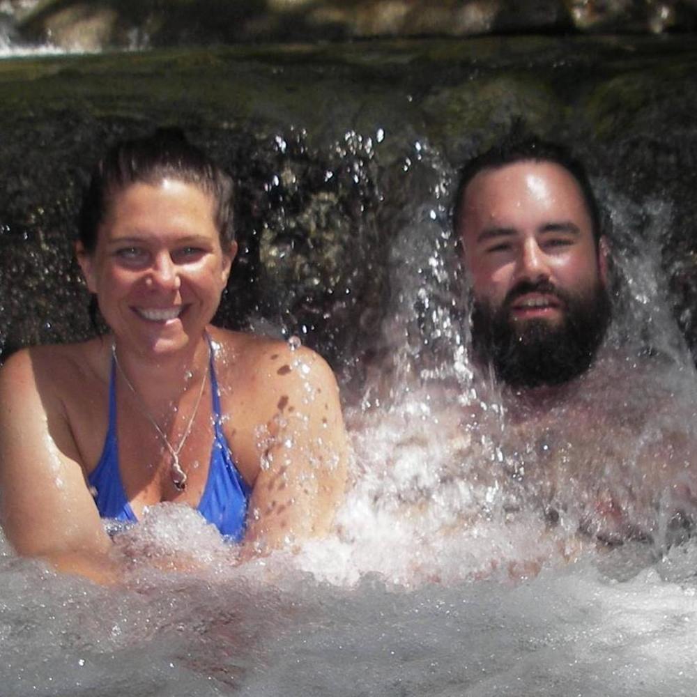 Meet your Posher, Miki